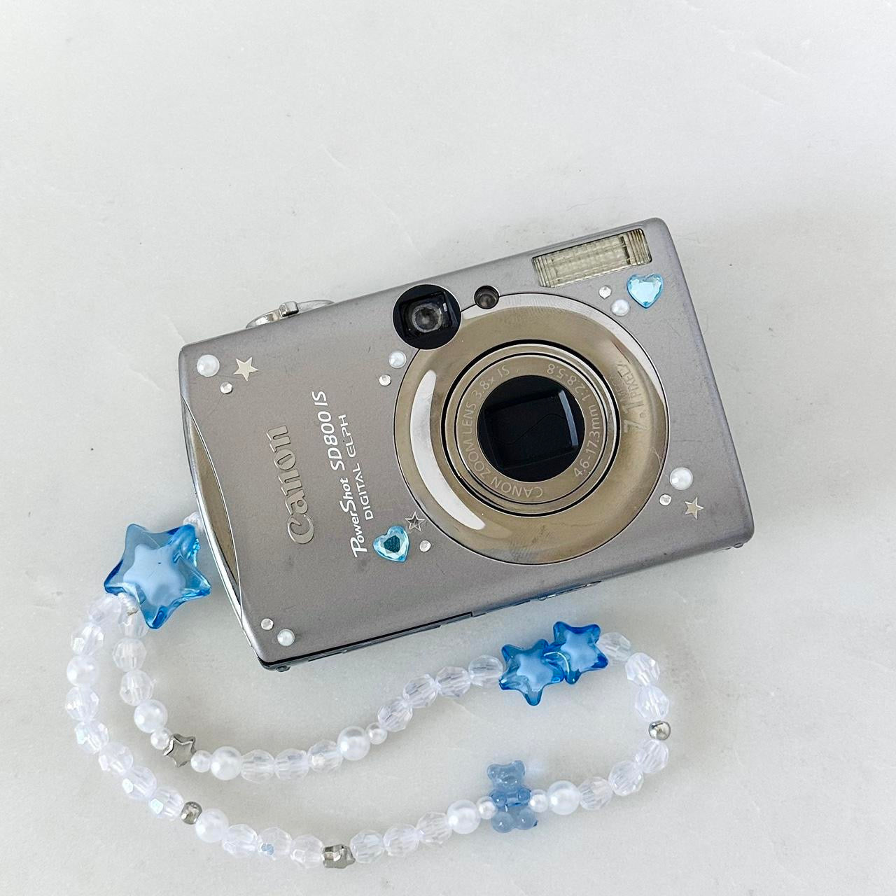 Canon PowerShot Elph SD800 IS Digital Camera